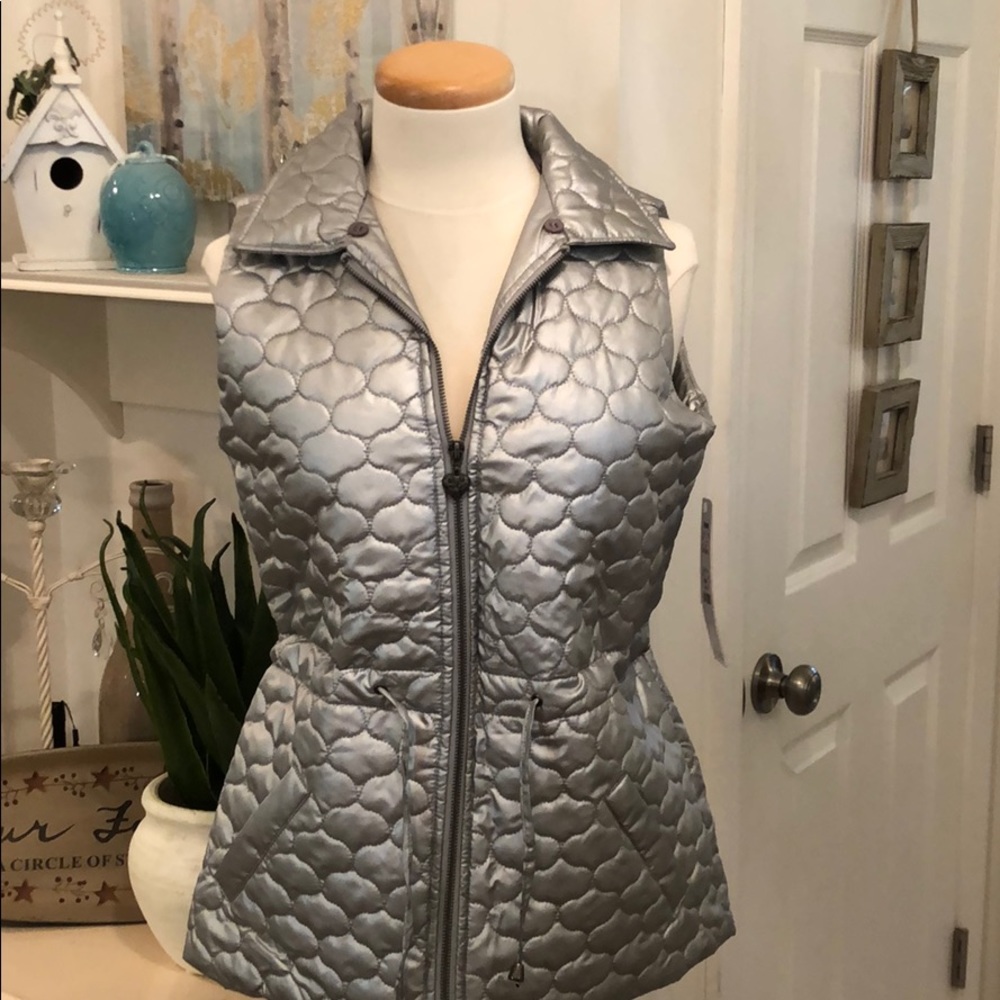 NWT THREE HEARTS SILVER VEST JACKET